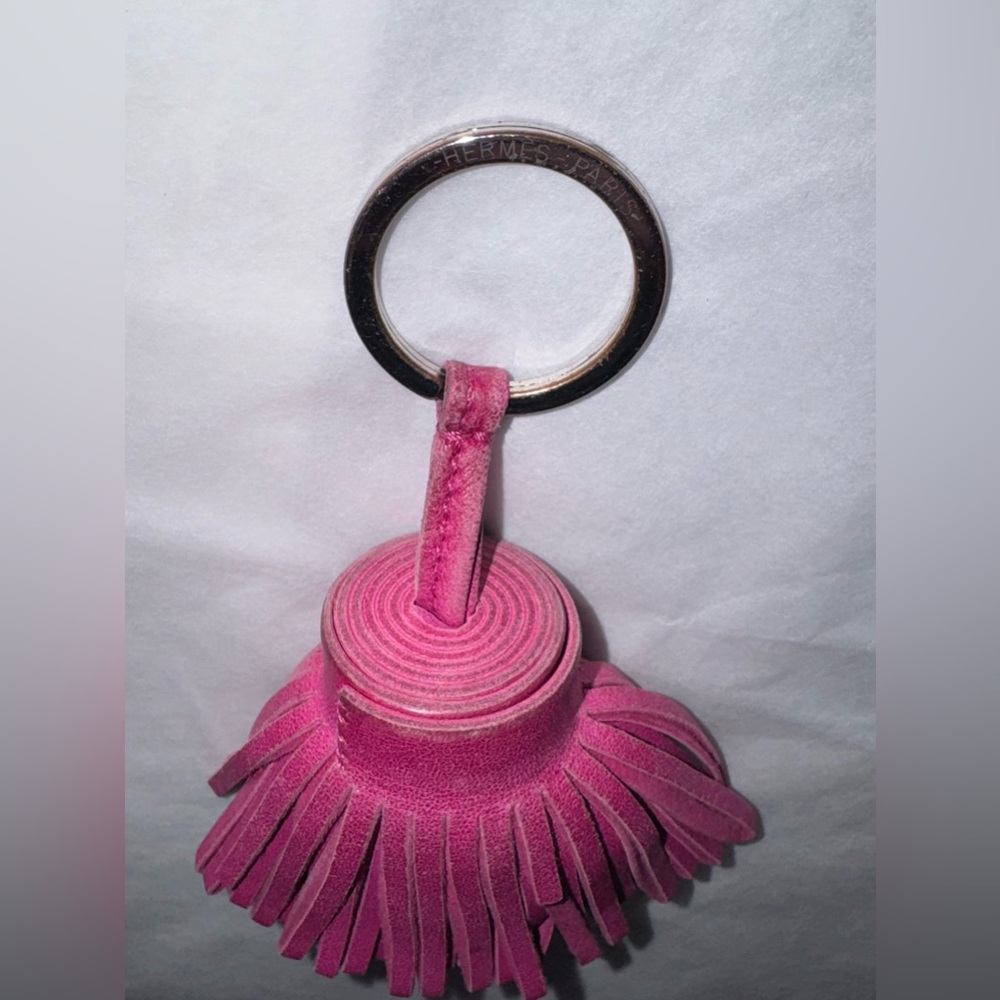 Hermès AUTHENTIC Carmen Leather Magenta Fuchsia Pink Fringe Key Ring Bag Charm - Picture 7 of 16